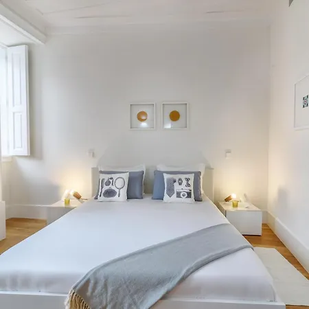 Modern Flat In Downtown By Lovelystay Lissabon